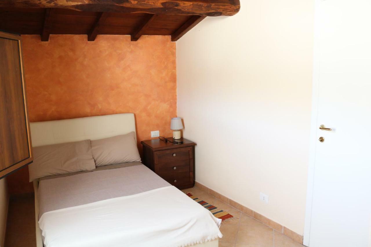 Casa Vacanze Elena Rometta Экстерьер фото